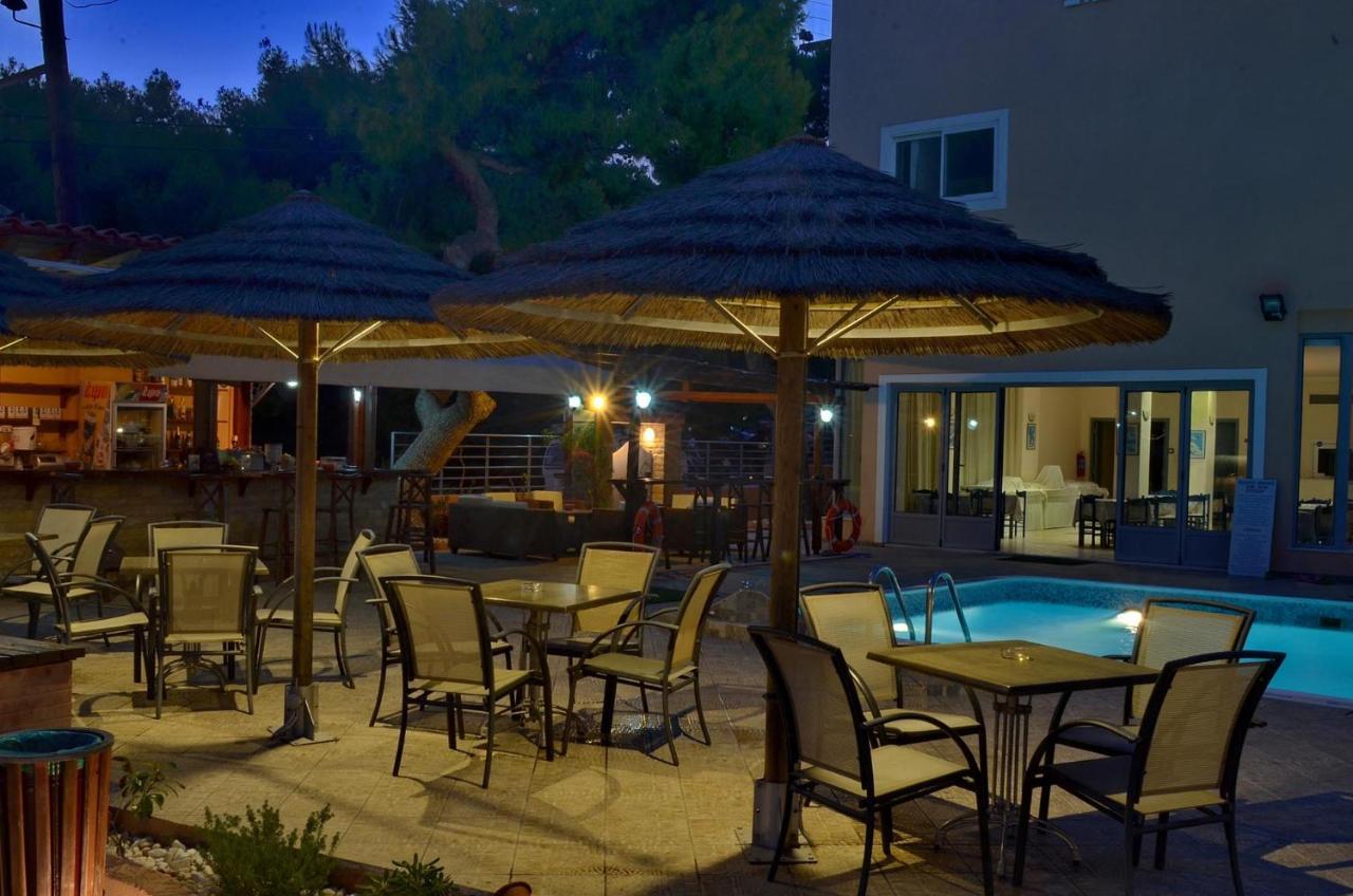 Hotel Magda Agia Marina  Exterior photo