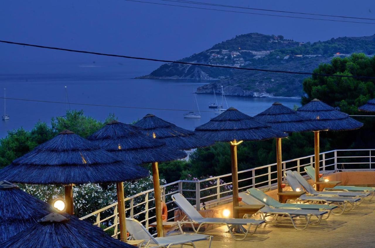 Hotel Magda Agia Marina  Exterior photo