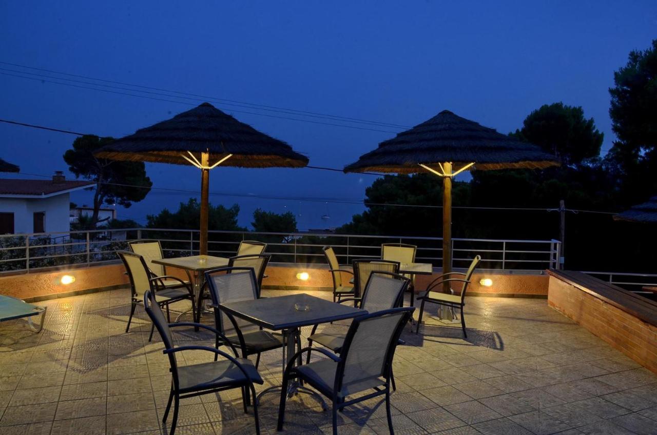 Hotel Magda Agia Marina  Exterior photo