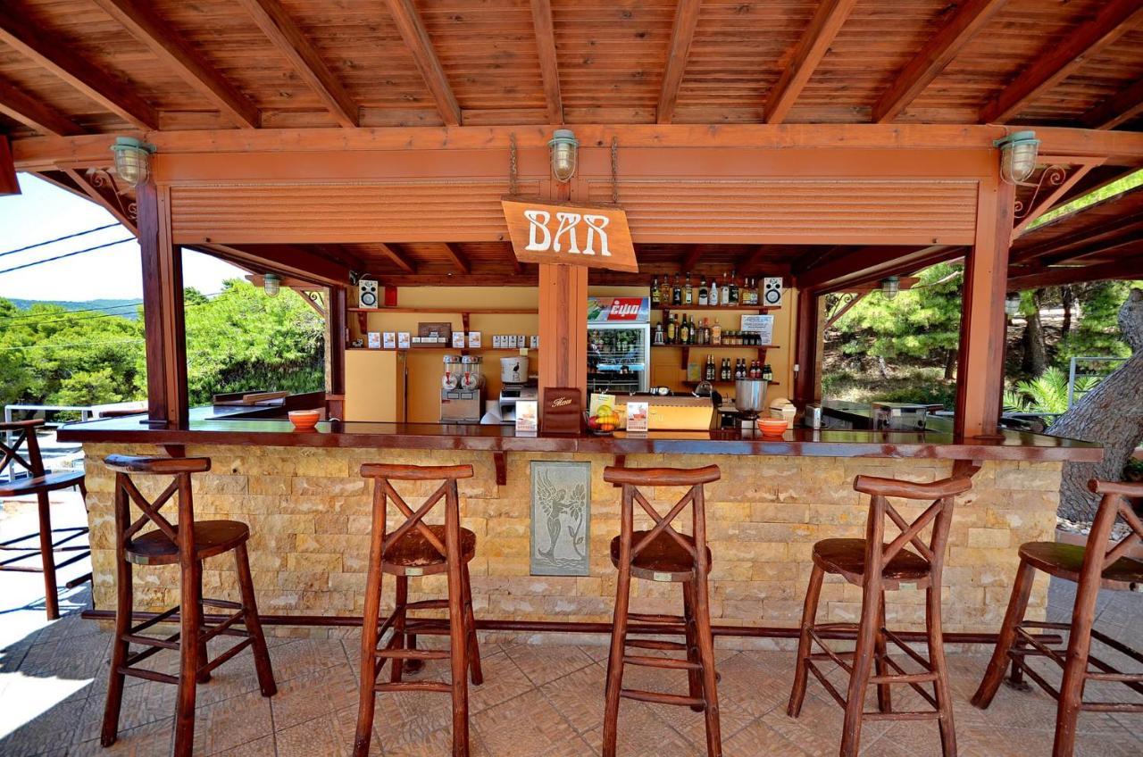 Hotel Magda Agia Marina  Exterior photo